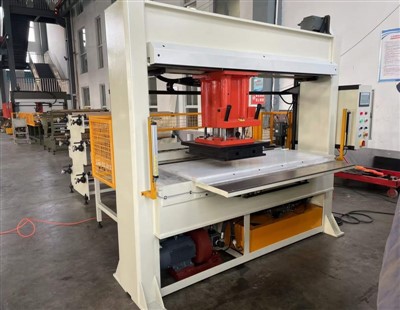 Tăierea mașinii de tăiere a presei pentru abrazive