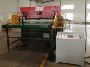 Masina de tăiat fibre de automobile Seal Die Cutting Machine